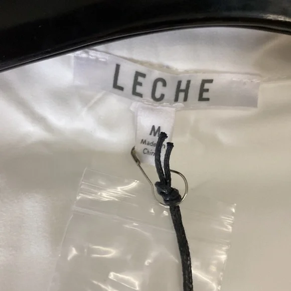 Leche Women's Long Sleeve Crop Top - Picture 4 of 10